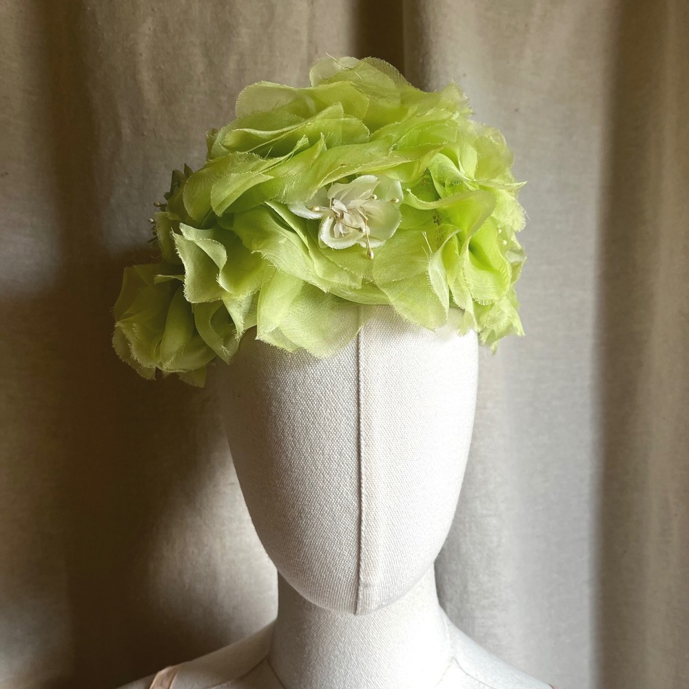 Vintage Lime Green Floral Pillbox Hat Avant‎ Garde Fascinator